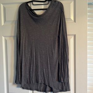 Grey long sleeve shirt